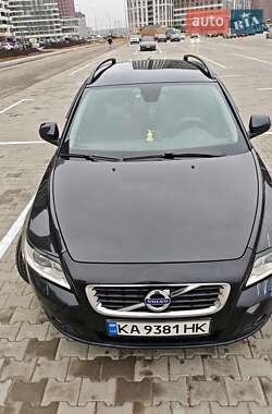 Универсал Volvo V50 2011 в 