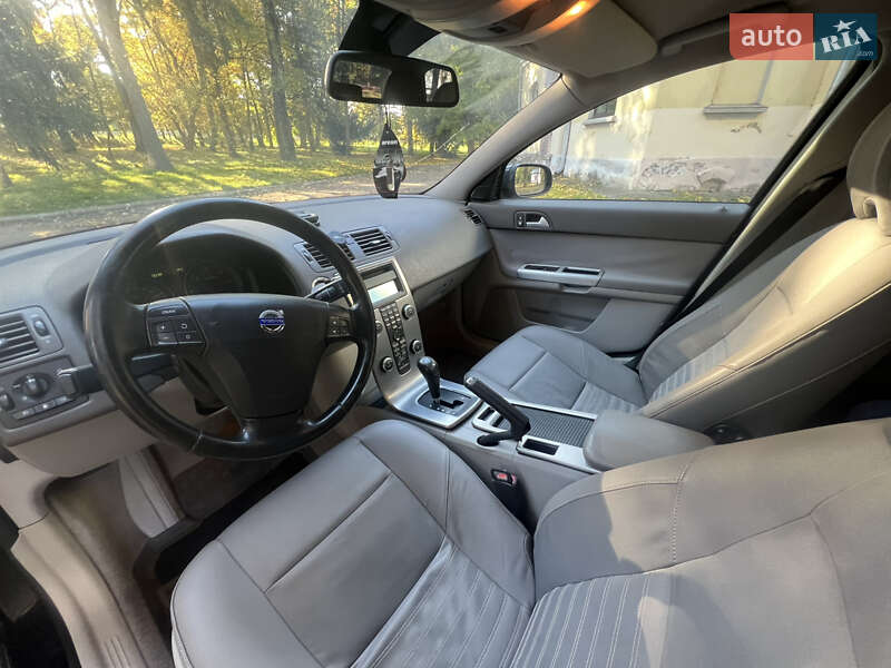 Універсал Volvo V50 2008 в Львові фото 13 Універсал Volvo V50 2008 в Львові