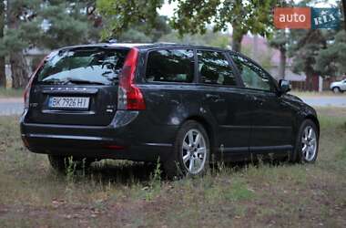 Универсал Volvo V50 2009 в Заречном