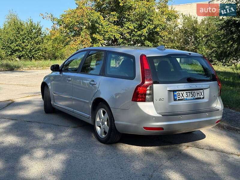 Універсал Volvo V50 2009 в Славуті