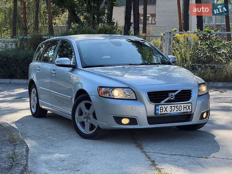 Універсал Volvo V50 2009 в Славуті