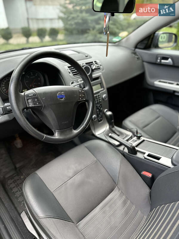 Универсал Volvo V50 2008 в Ивано-Франковске фото 3 Универсал Volvo V50 2008 в Ивано-Франковске