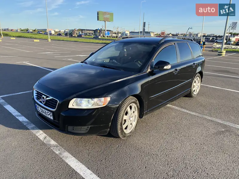 Volvo V50