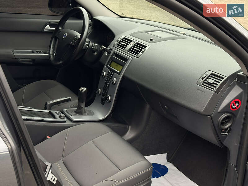 Універсал Volvo V50 2011 в Моршині