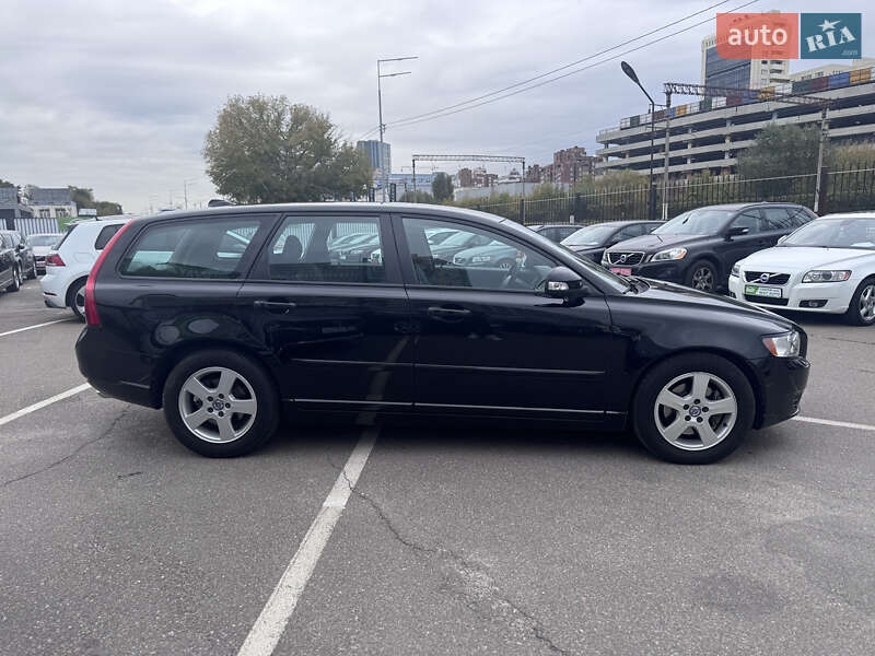 Универсал Volvo V50 2012 в Киеве фото 7 Универсал Volvo V50 2012 в Киеве
