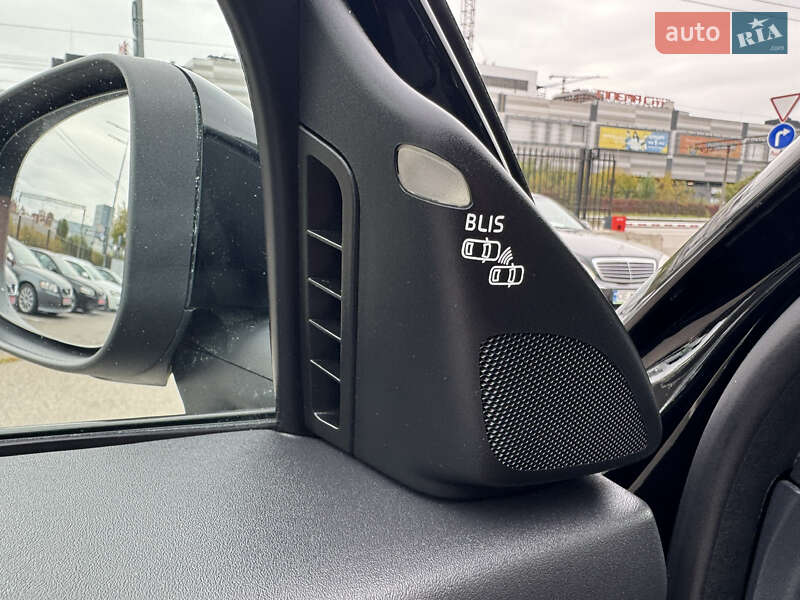 Универсал Volvo V50 2012 в Киеве фото 42 Универсал Volvo V50 2012 в Киеве