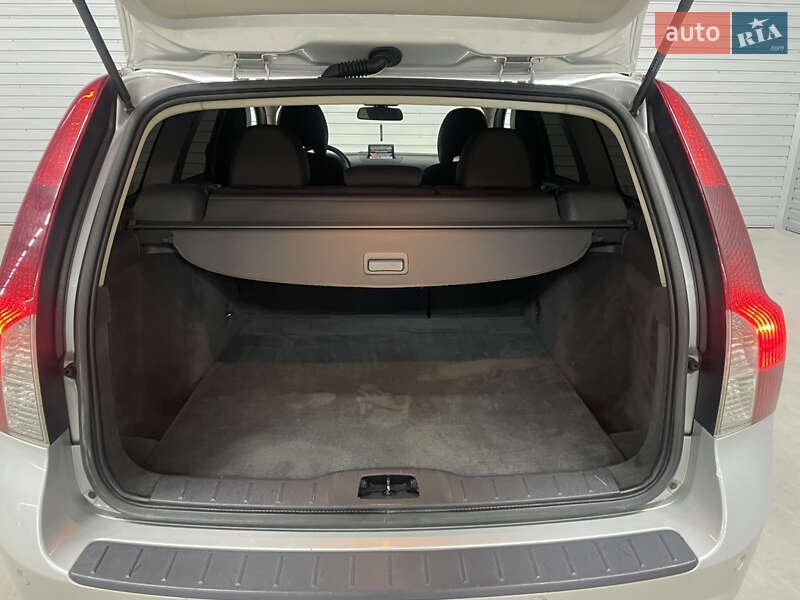 Универсал Volvo V50 2010 в Стрые фото 29 Универсал Volvo V50 2010 в Стрые