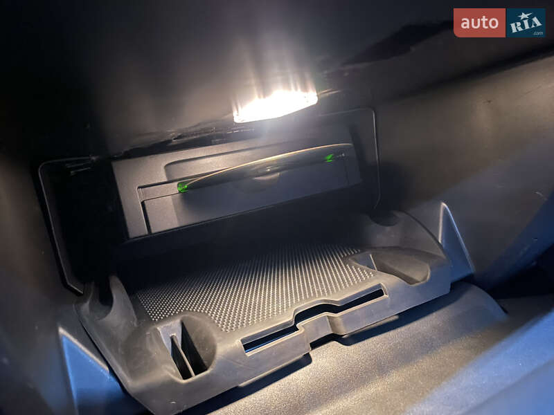 Универсал Volvo V50 2010 в Стрые фото 52 Универсал Volvo V50 2010 в Стрые