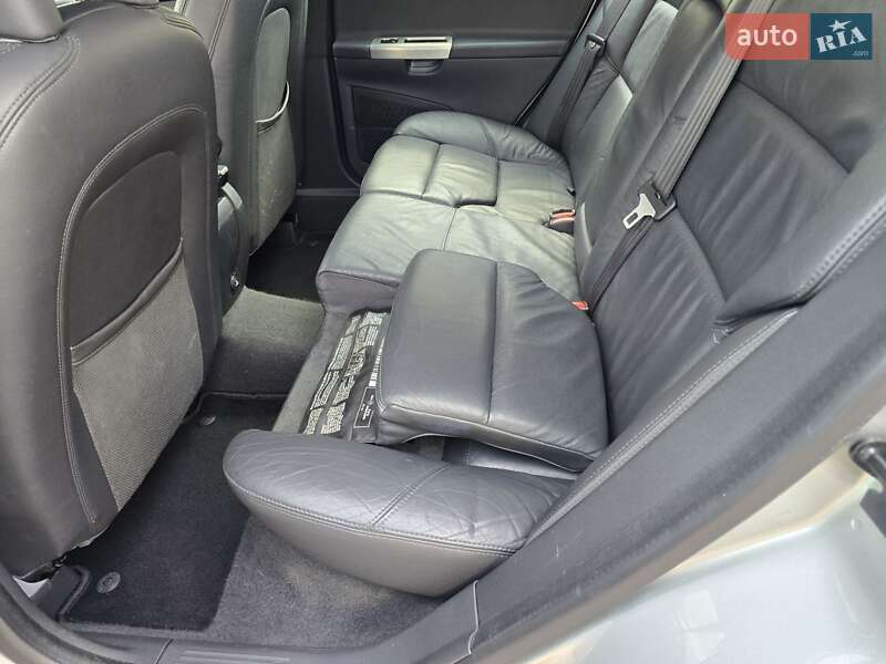 Универсал Volvo V50 2009 в Ковеле фото 40 Универсал Volvo V50 2009 в Ковеле