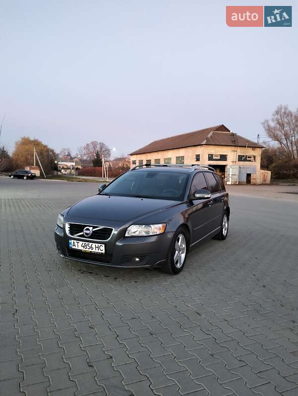 Volvo V50 2010
