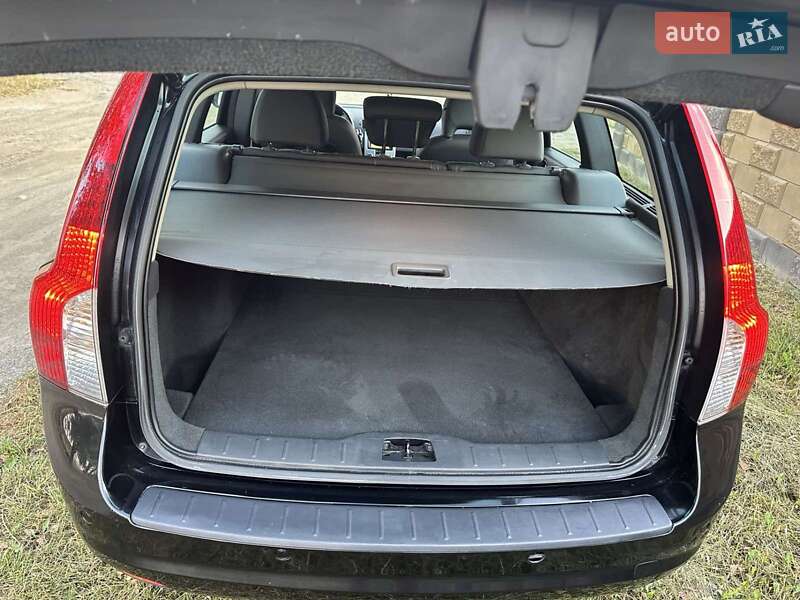 Универсал Volvo V50 2011 в Костополе фото 21 Универсал Volvo V50 2011 в Костополе