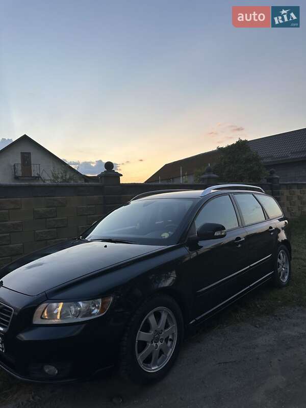 Универсал Volvo V50 2011 в Костополе фото 30 Универсал Volvo V50 2011 в Костополе