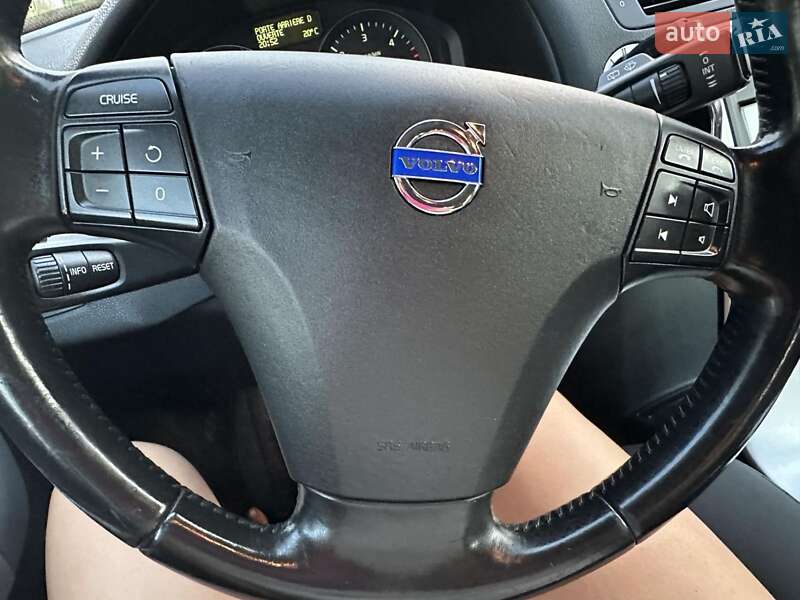 Универсал Volvo V50 2011 в Костополе фото 35 Универсал Volvo V50 2011 в Костополе
