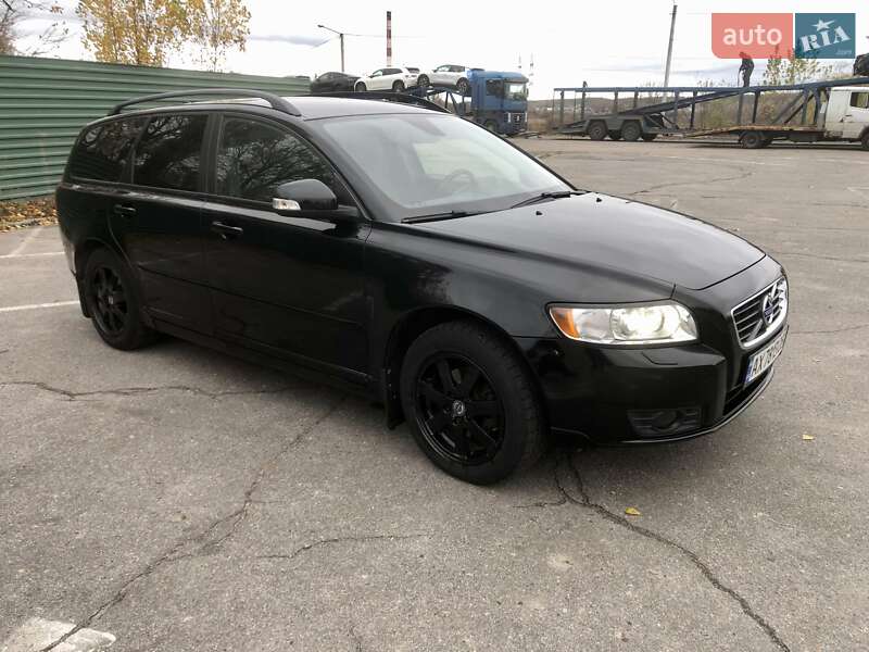 Универсал Volvo V50 2010 в Харькове