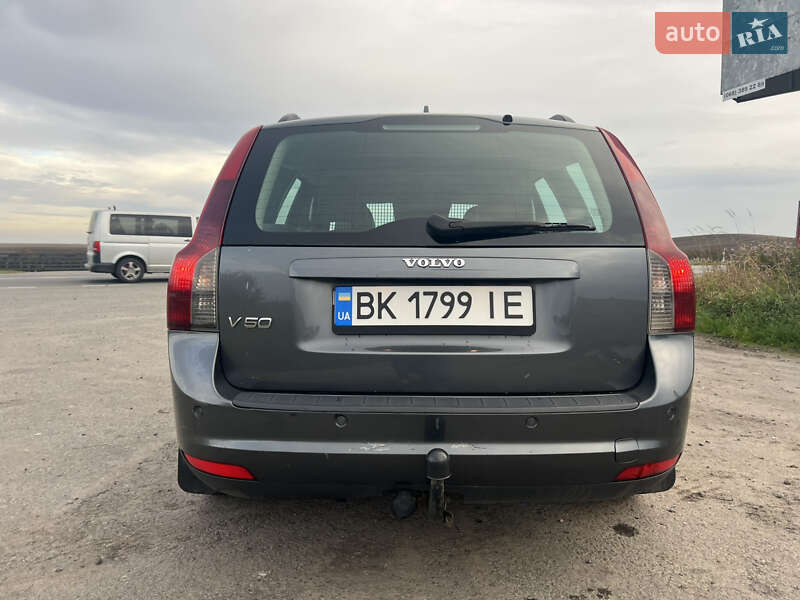 Универсал Volvo V50 2007 в Ровно фото 11 Универсал Volvo V50 2007 в Ровно