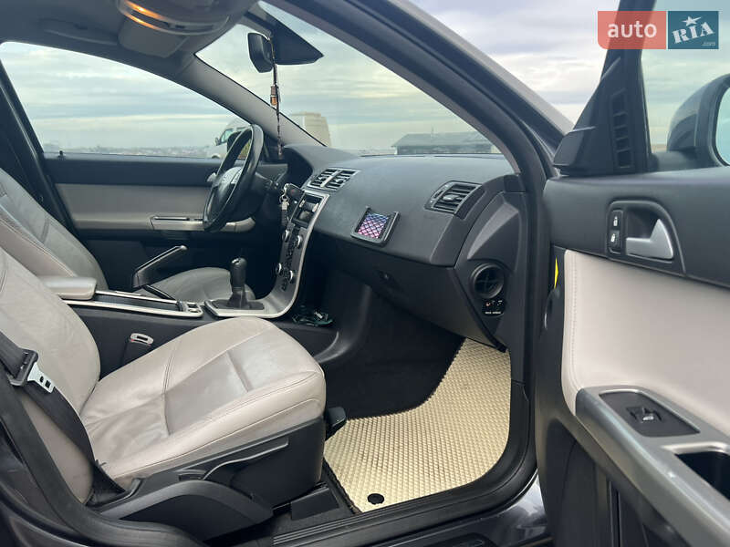 Универсал Volvo V50 2007 в Ровно фото 24 Универсал Volvo V50 2007 в Ровно