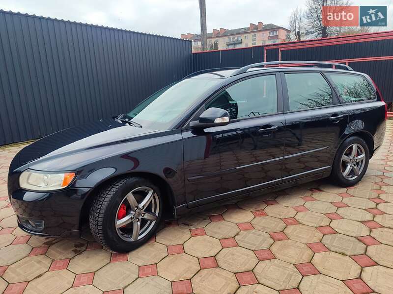 Универсал Volvo V50 2010 в Кролевце