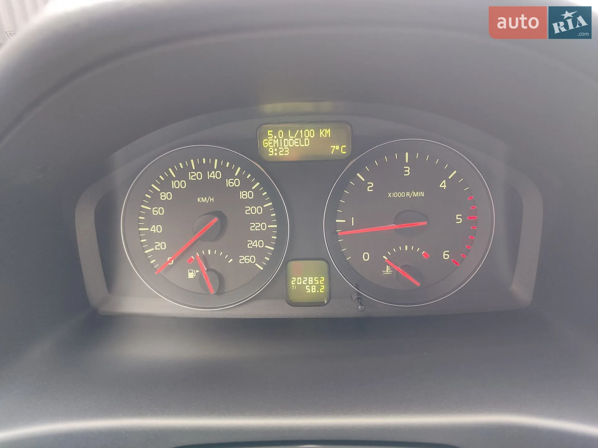 2010 Volvo V50 - мініатюра 13