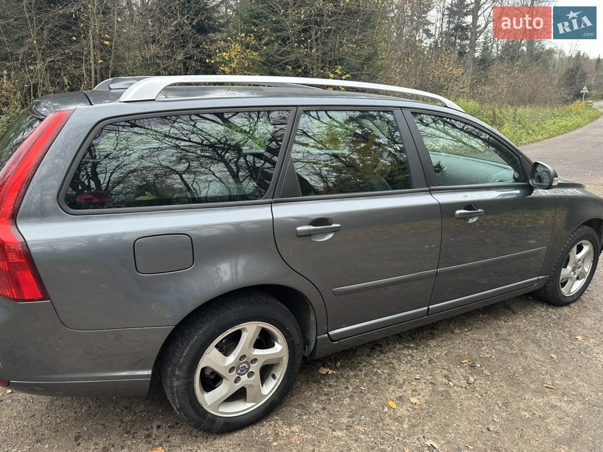 2011 Volvo V50 - мініатюра 8