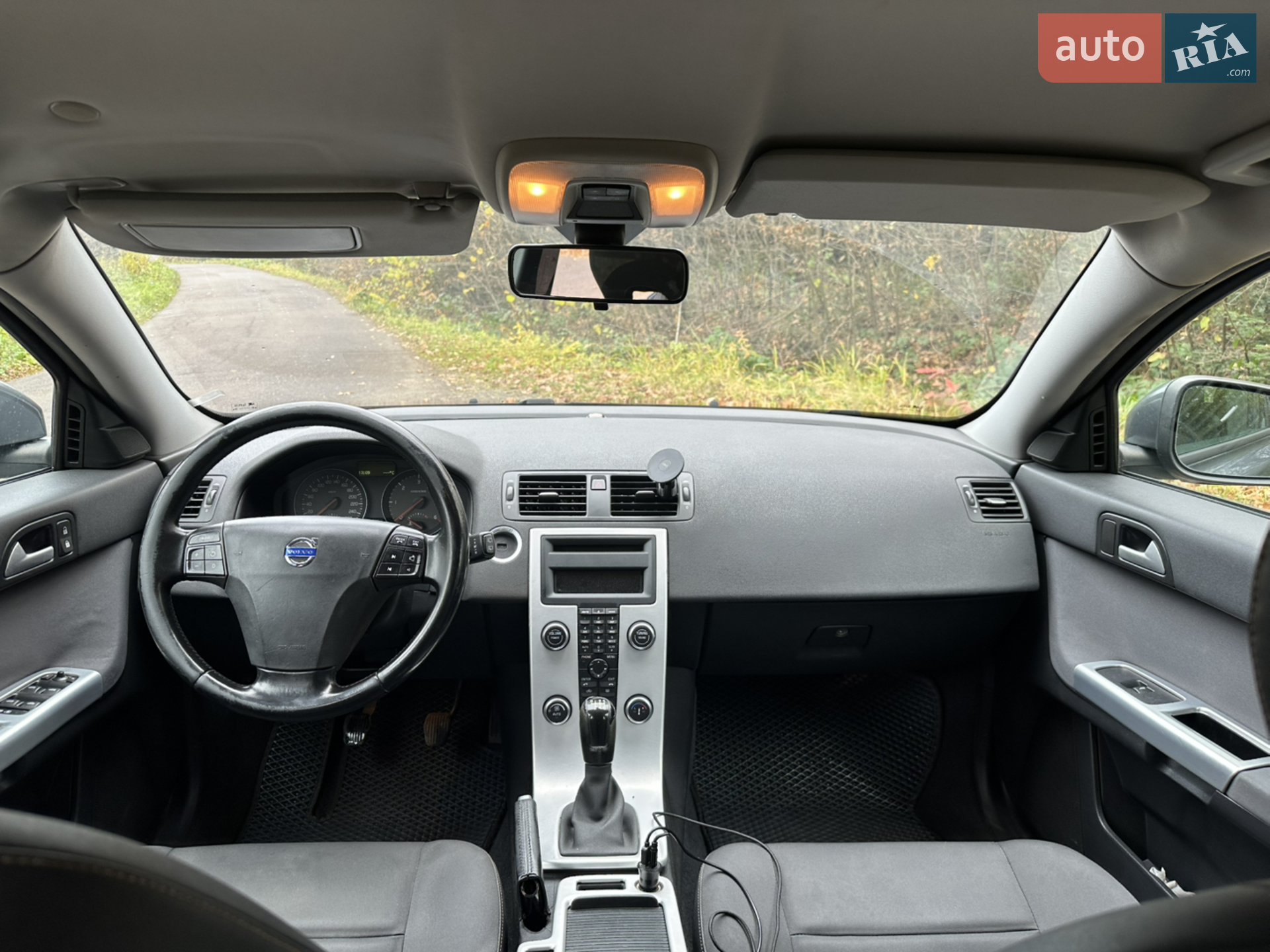 2011 Volvo V50 - мініатюра 13