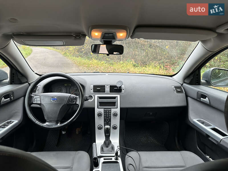 Универсал Volvo V50 2011 в Львове фото 13 Универсал Volvo V50 2011 в Львове