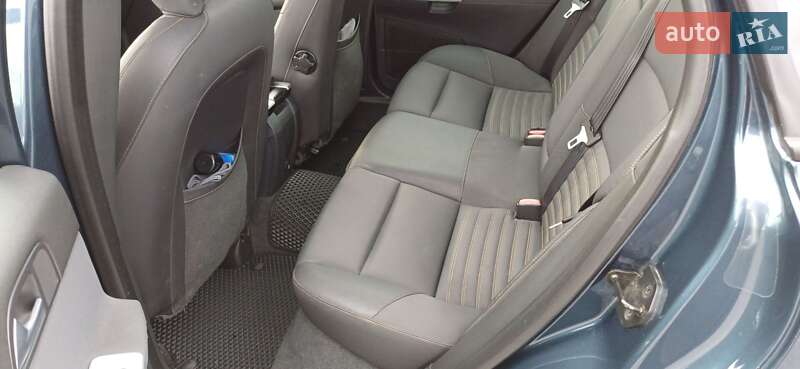 Універсал Volvo V50 2010 в Львові