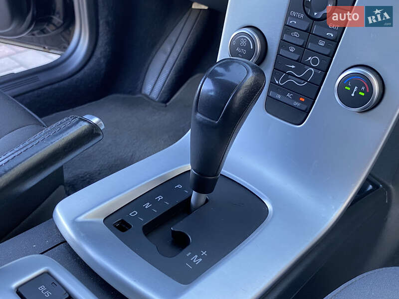 Универсал Volvo V50 2010 в Луцке фото 47 Универсал Volvo V50 2010 в Луцке