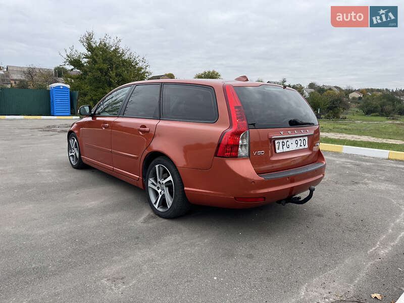 Универсал Volvo V50 2011 в Ирпене
