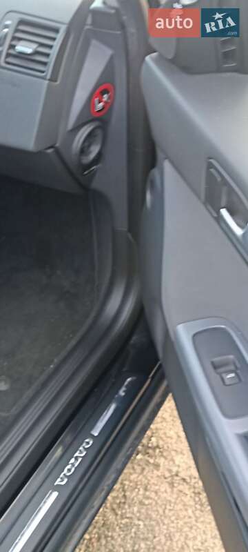 Универсал Volvo V50 2011 в Киеве фото 19 Универсал Volvo V50 2011 в Киеве