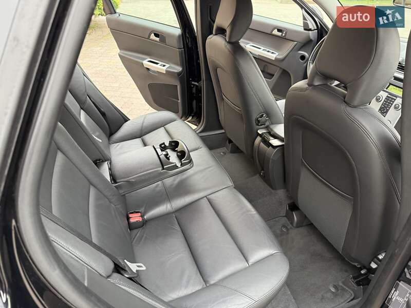 Универсал Volvo V50 2011 в Стрые фото 57 Универсал Volvo V50 2011 в Стрые