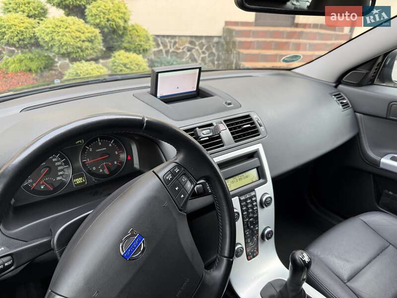 Универсал Volvo V50 2011 в Стрые фото 68 Универсал Volvo V50 2011 в Стрые