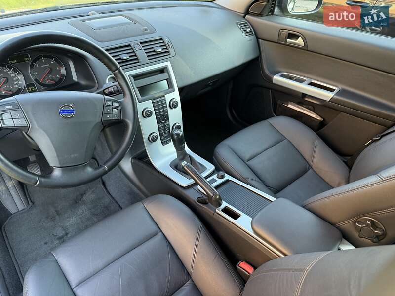 Универсал Volvo V50 2011 в Стрые фото 82 Универсал Volvo V50 2011 в Стрые