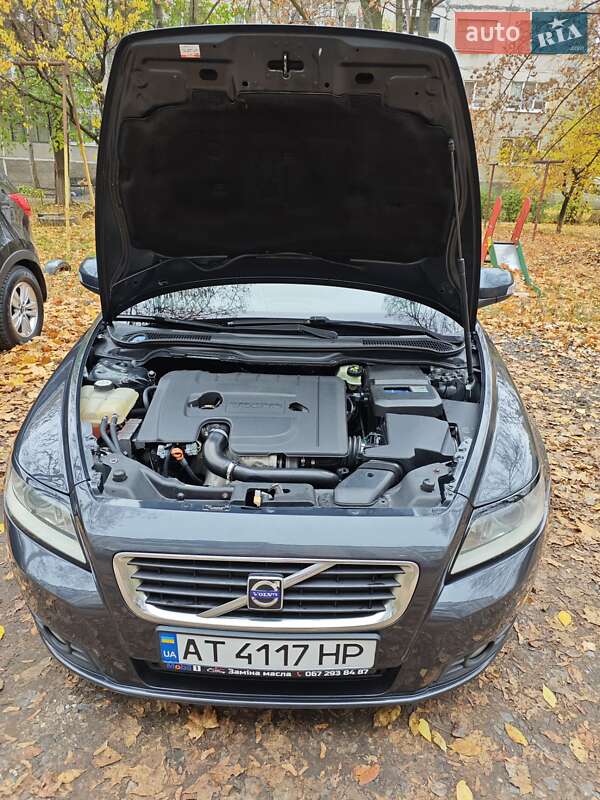 Универсал Volvo V50 2009 в Краматорске