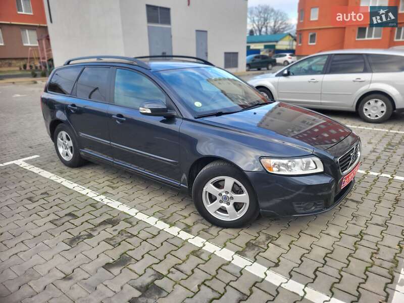 Универсал Volvo V50 2010 в Луцке