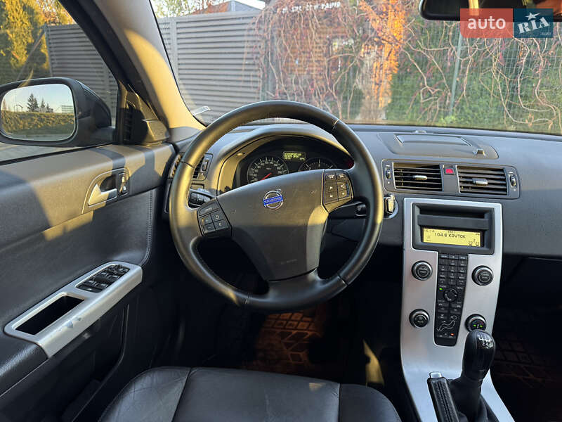 Універсал Volvo V50 2012 в Стрию