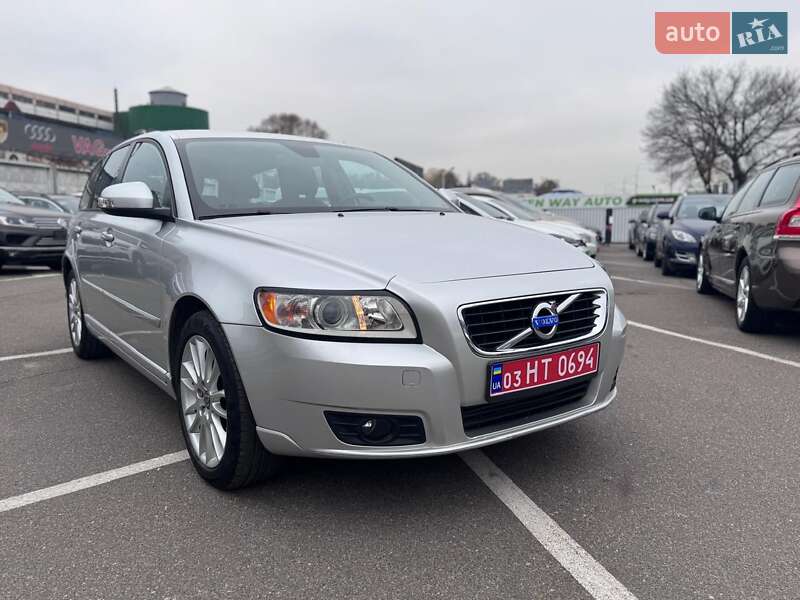 Універсал Volvo V50 2011 в Києві