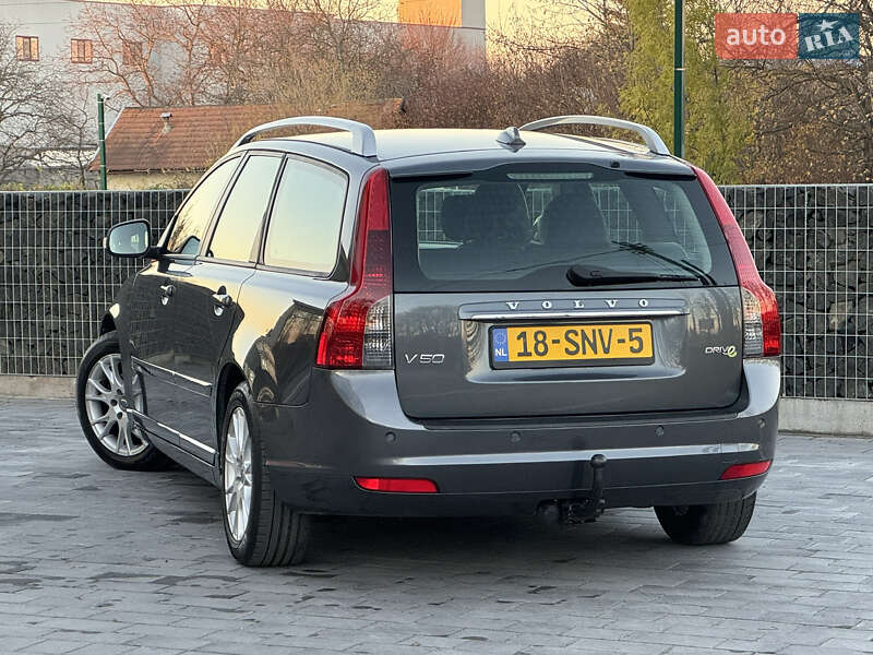 Універсал Volvo V50 2011 в Стрию