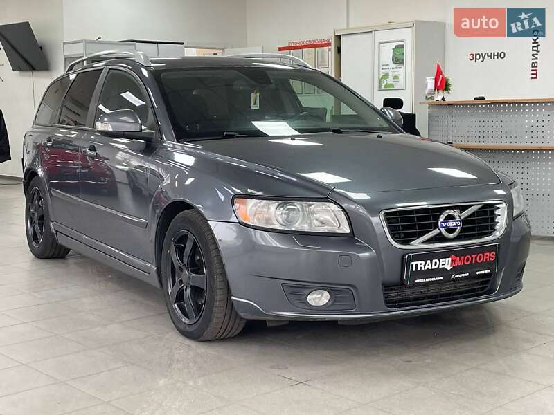 Volvo V50 2011 Volvo V50 2011