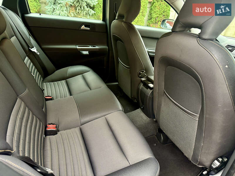 Универсал Volvo V50 2009 в Ровно фото 18 Универсал Volvo V50 2009 в Ровно