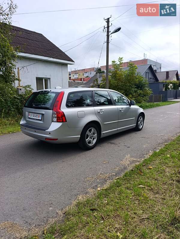 Универсал Volvo V50 2011 в Луцке