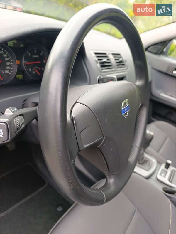 Универсал Volvo V50 2011 в Луцке