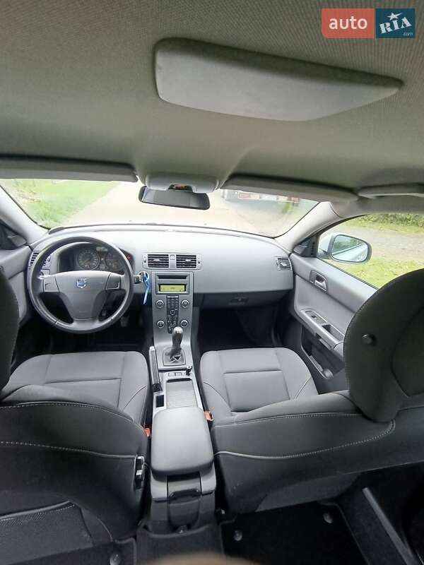 Универсал Volvo V50 2011 в Луцке