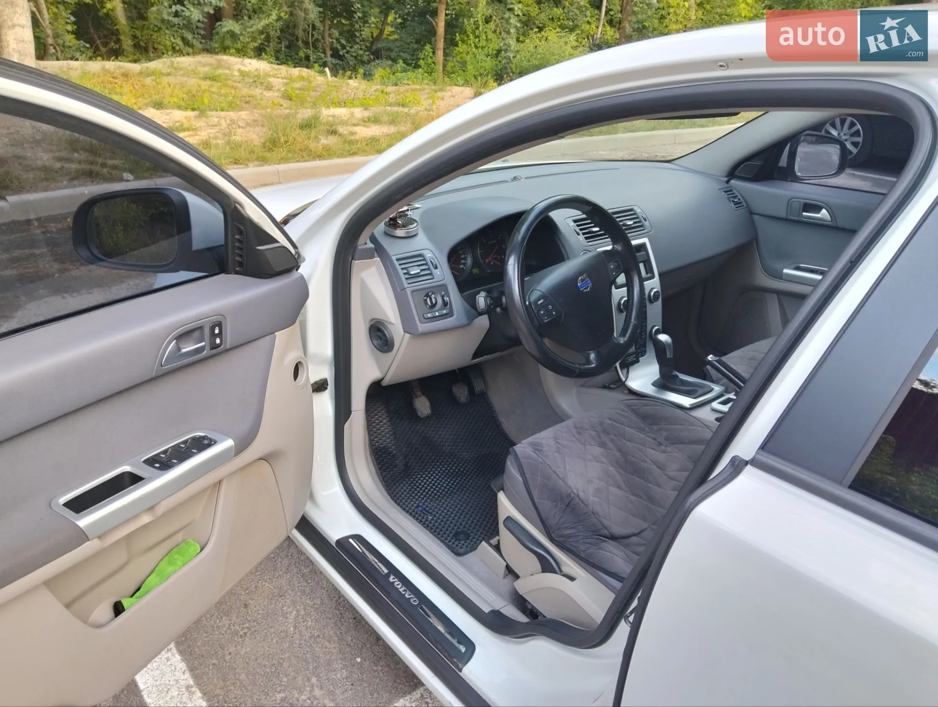 2010 Volvo V50 - мініатюра 10