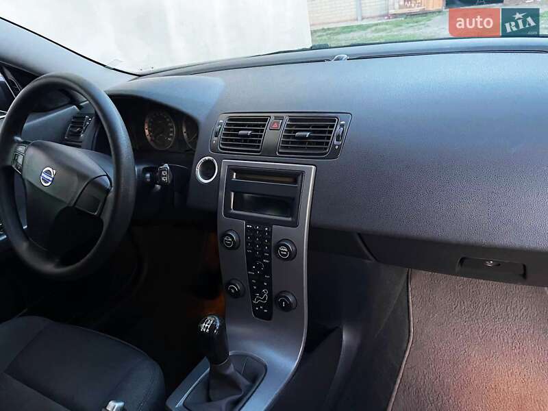 Универсал Volvo V50 2006 в Львове фото 8 Универсал Volvo V50 2006 в Львове