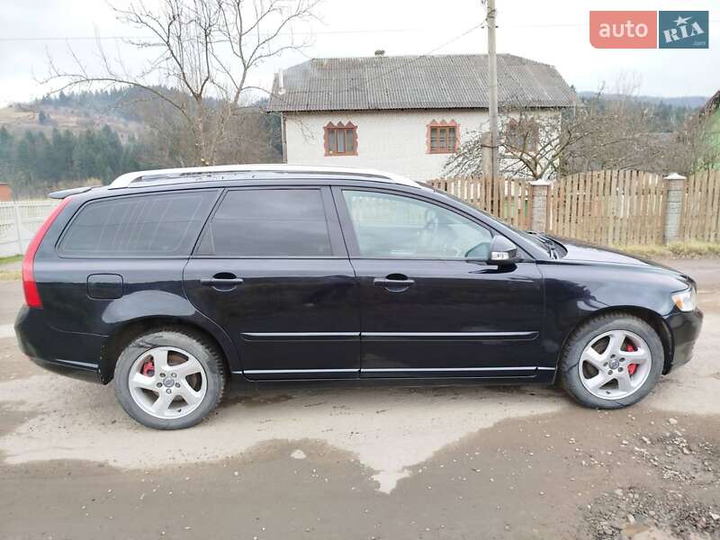 Универсал Volvo V50 2012 в Турке фото 7 Универсал Volvo V50 2012 в Турке