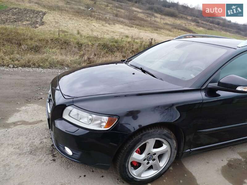 Универсал Volvo V50 2012 в Турке фото 47 Универсал Volvo V50 2012 в Турке