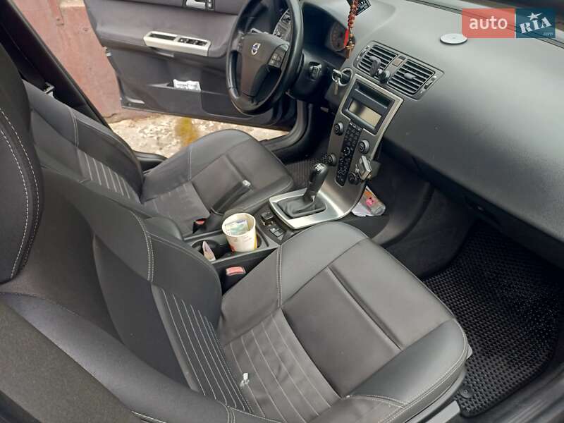 Универсал Volvo V50 2005 в Львове фото 10 Универсал Volvo V50 2005 в Львове
