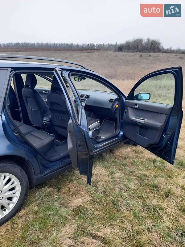 Универсал Volvo V50 2005 в Долинской