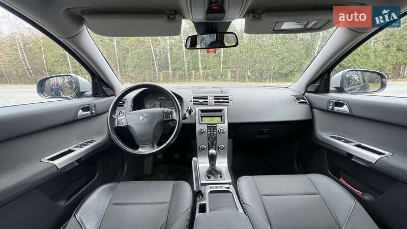 Универсал Volvo V50 2009 в Трускавце фото 16 Универсал Volvo V50 2009 в Трускавце