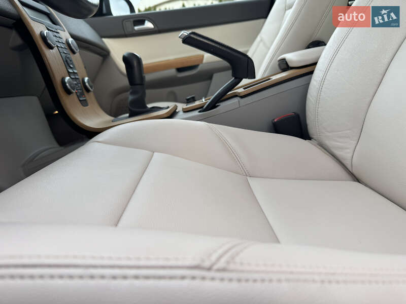 Универсал Volvo V50 2011 в Стрые